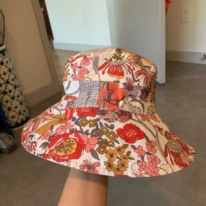 Solbari reversible sunhat with UPF 50